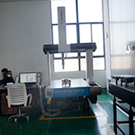 海克斯康三坐标（精确度达到3μ）